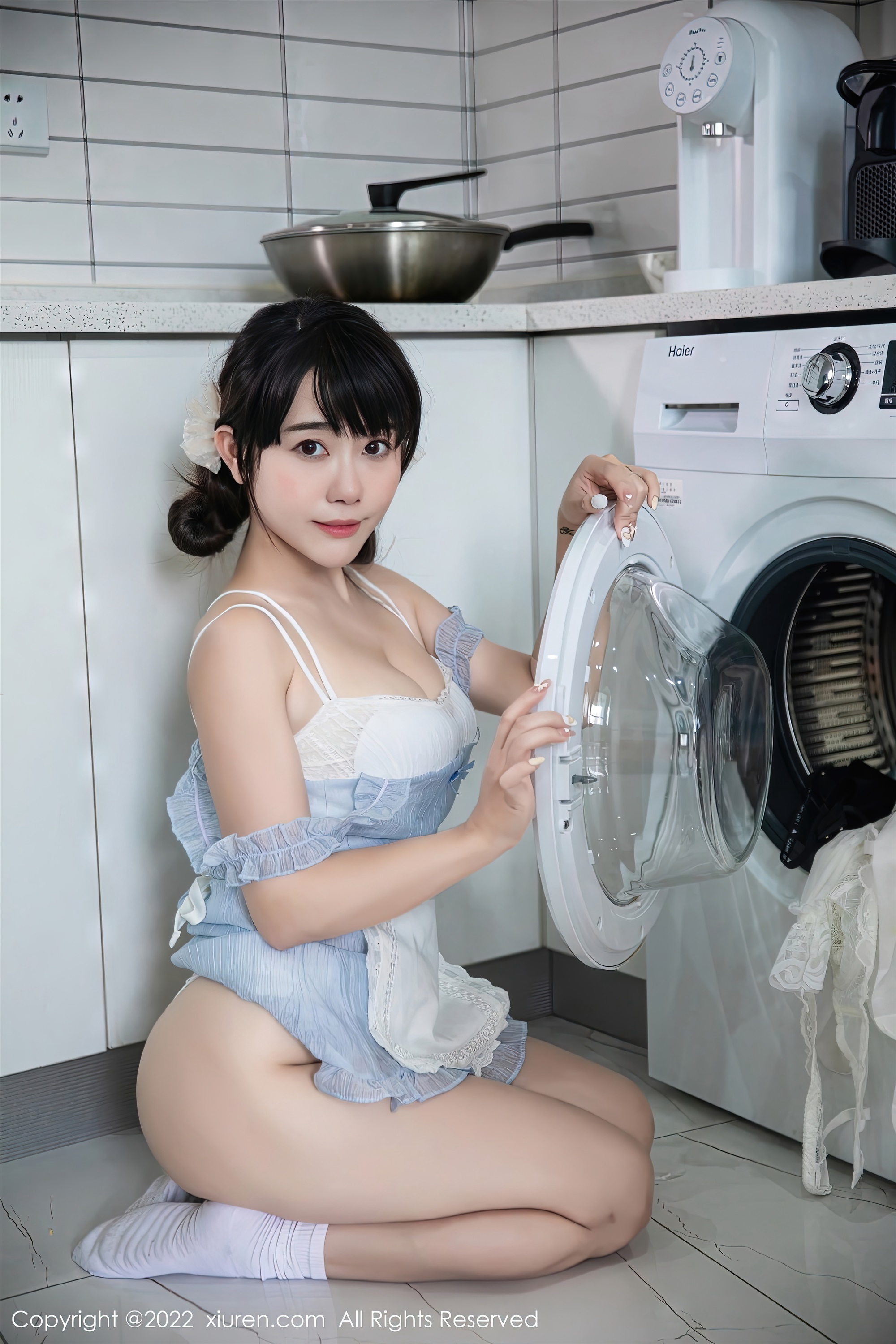 Xiuren秀人网 2022.11.10 NO.5834 严利娅Yuliya